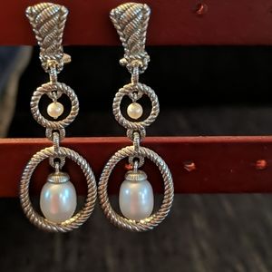Judith Ripka Like New Pearl Drop Earrings